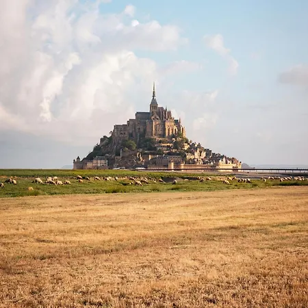 La Cachette De La Baie * Pontorson